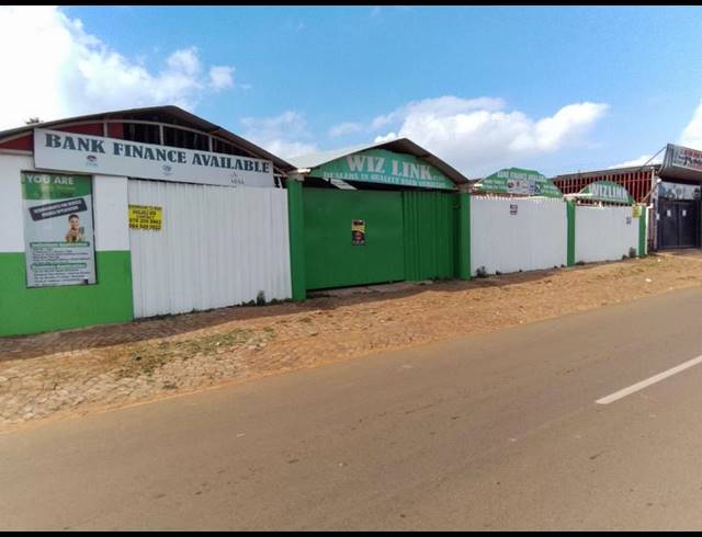 BUSINESS FOR SALE IN RHODESFIELD